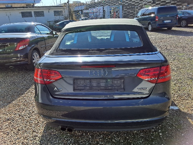 Audi A3 Cabrio. Año 2010