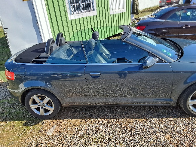 Audi A3 Cabrio. Año 2010