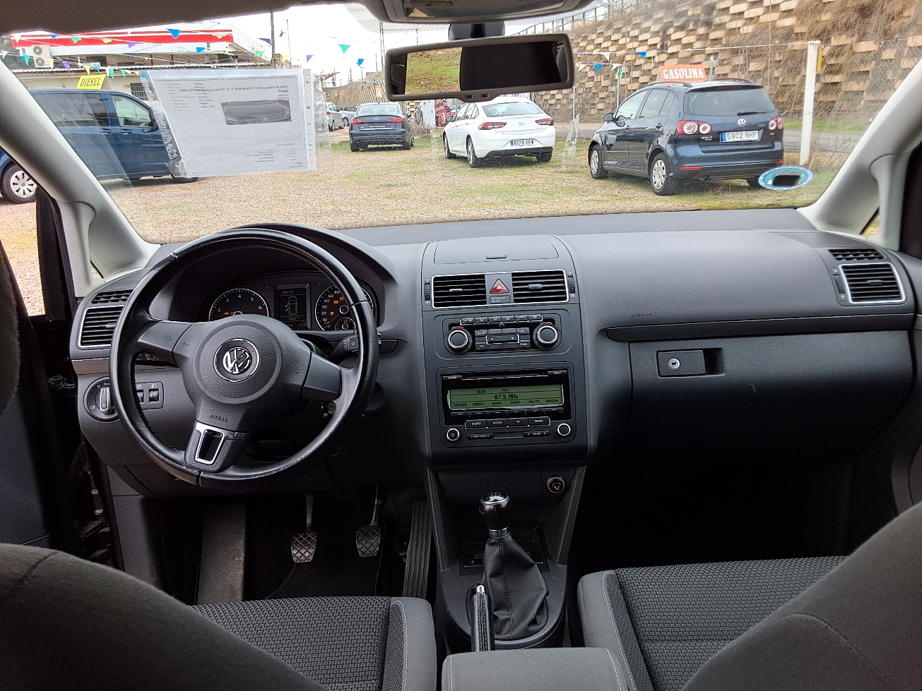 Volkswagem Tourant  7 plazas  Año 2010